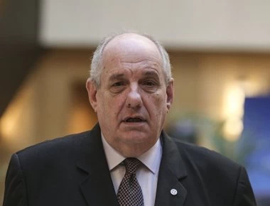 Τ.Κουίκ: «Στηρίζω τον Α.Τσίπρα γιατί σκέφτεται εθνικά και πατριωτικά!» - Όταν οι λέξεις χάνουν το νόημα